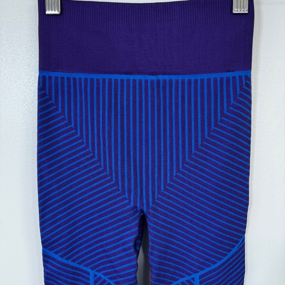 NWT Lacoste Sport Contrast Striped Seamless Leggings High Waist Purple Blue XS - Picture 5 of 13